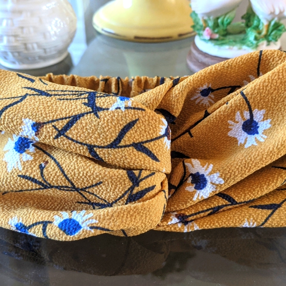 Headband made by Ali's Corner poly blend
